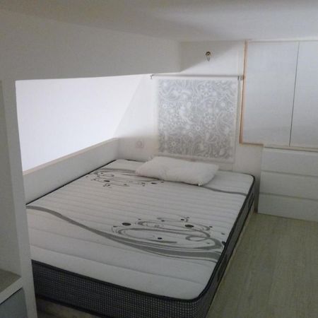Studio Lourmarin Centre Apartment Bagian luar foto