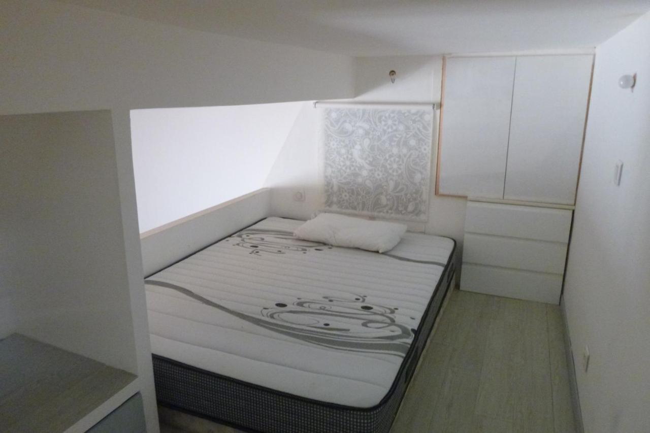 Studio Lourmarin Centre Apartment Bagian luar foto