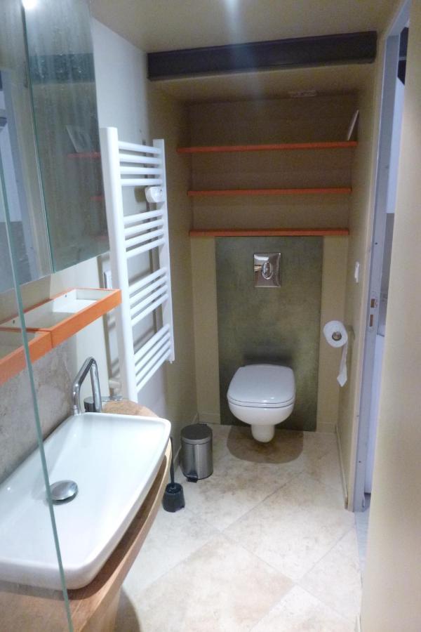 Studio Lourmarin Centre Apartment Bagian luar foto